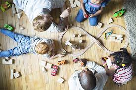 معرفی اسباب بازی برای گروه های مختلف سنی