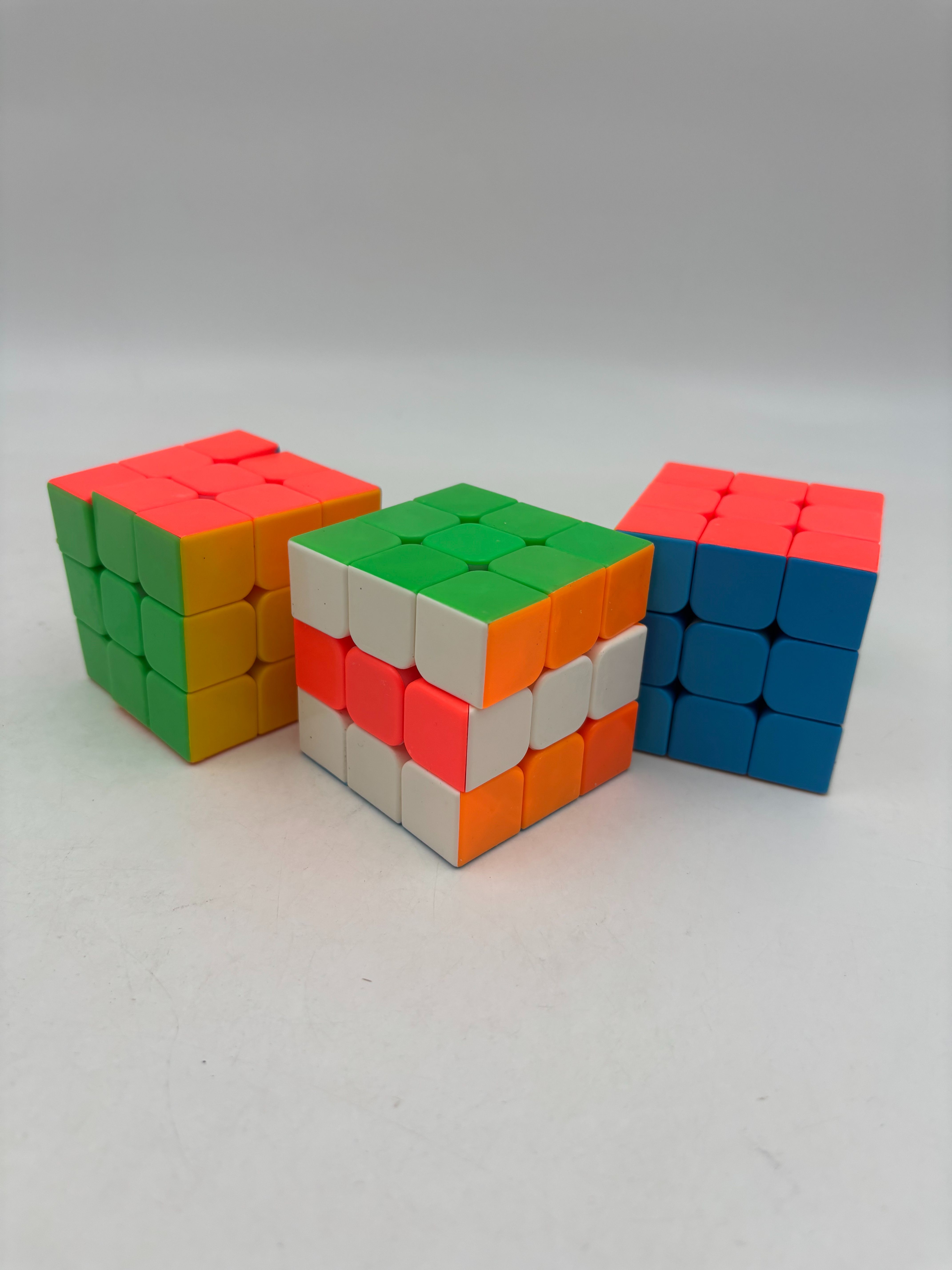 روبیک 3*3 استیکرلس مجیک باکسی