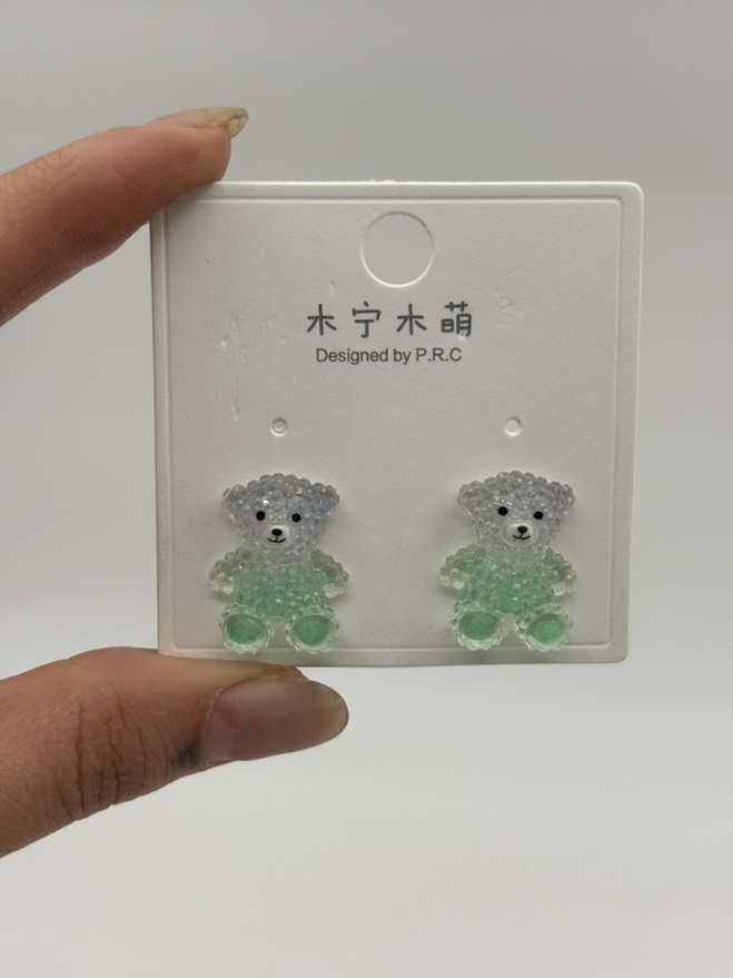 گوشواره فانتزی خرس کریستالی نقره ای سبز کد 2205