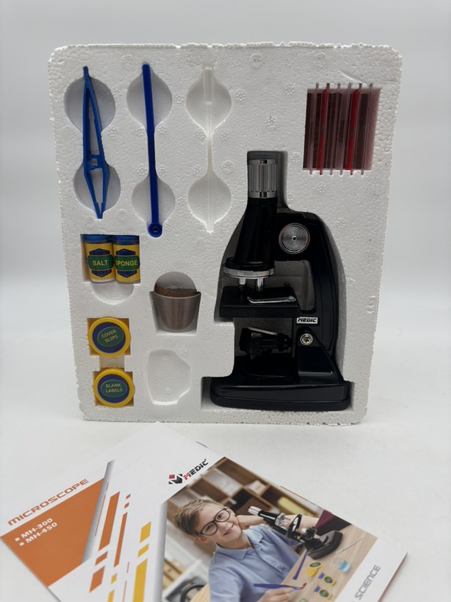 میکروسکوپ مدیک 300