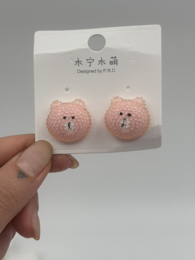 گوشواره فانتزی خرس لاین کریستالی صورتی کمرنگ کد 2205