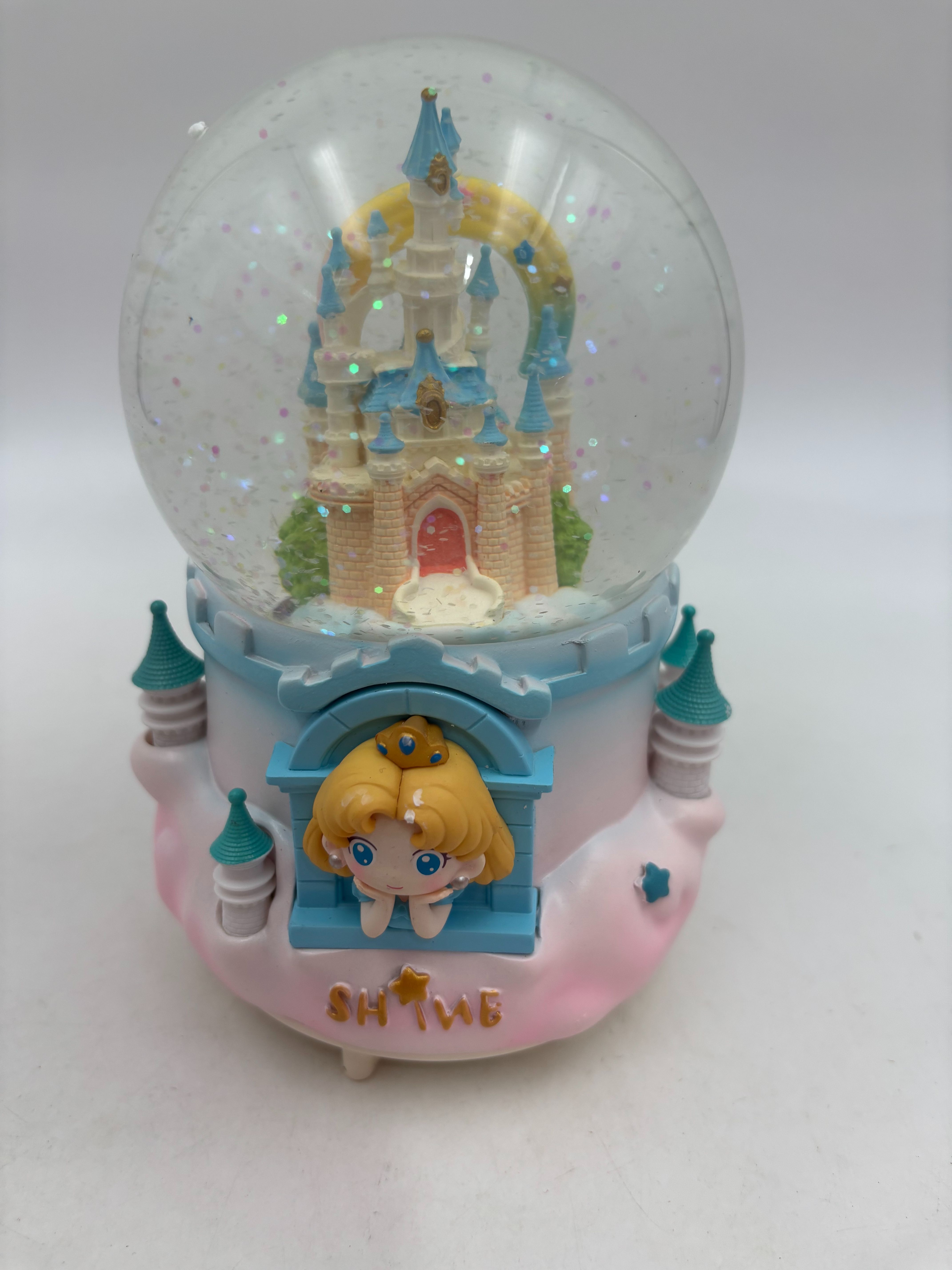 گوی پمپی بزرگ عروسک چرخان طرح قصر فروزن