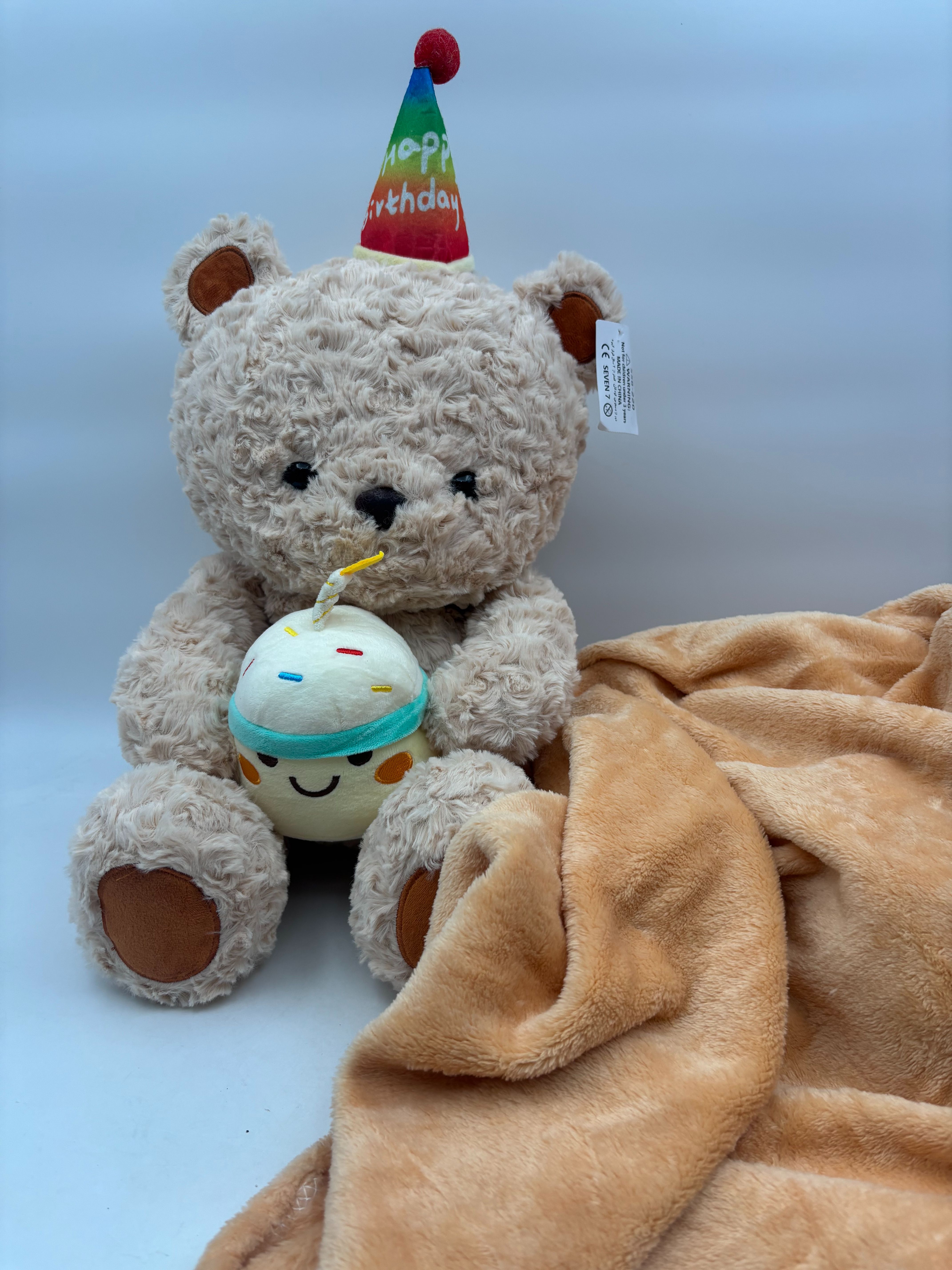 خرس کیک به دست پتودار 45 سانتی