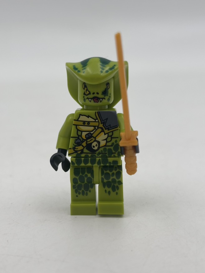 مینی فیگور لگویی اسیدیکوس (Acidicus) از قبیله مارونوماری (شخصیت مار سبز)(نینجاگو) 2636