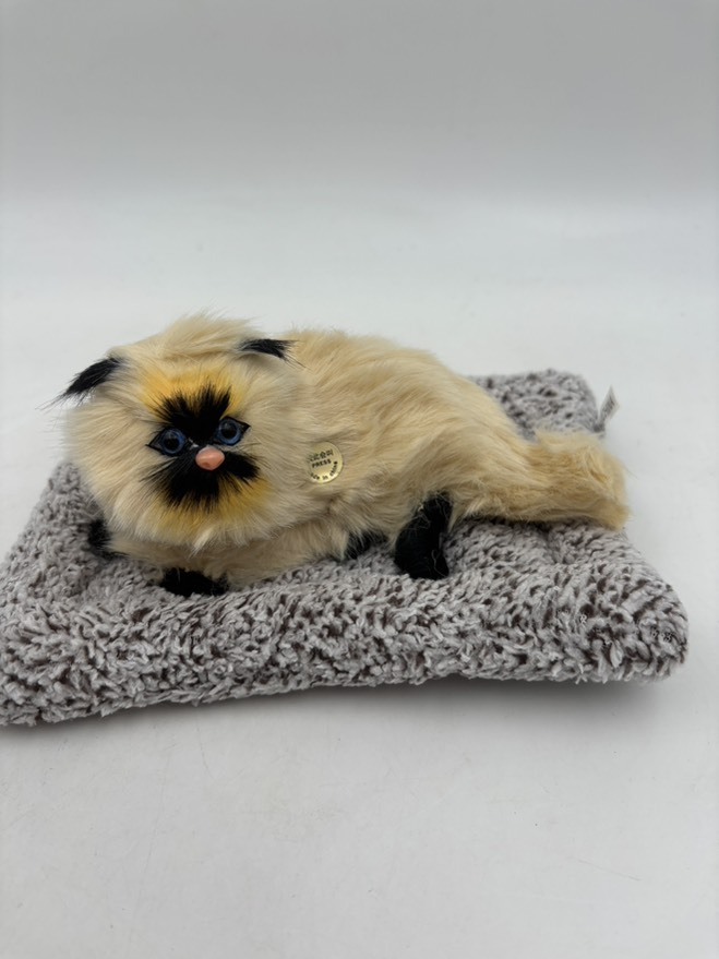 گربه بالشتی خوابیده بزرگ 3008