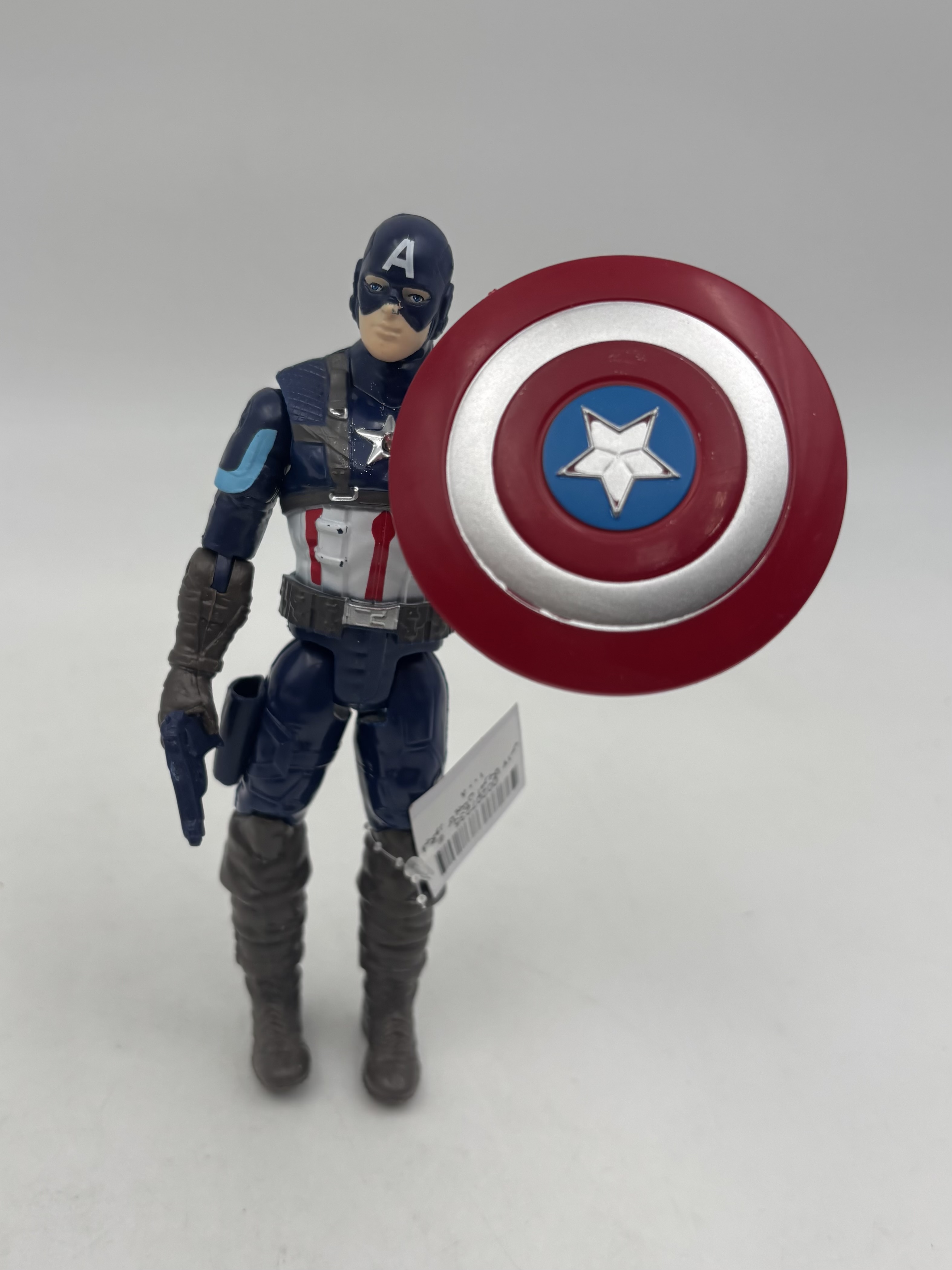 فیگور کاپیتان آمریکا 17سانتی 1008