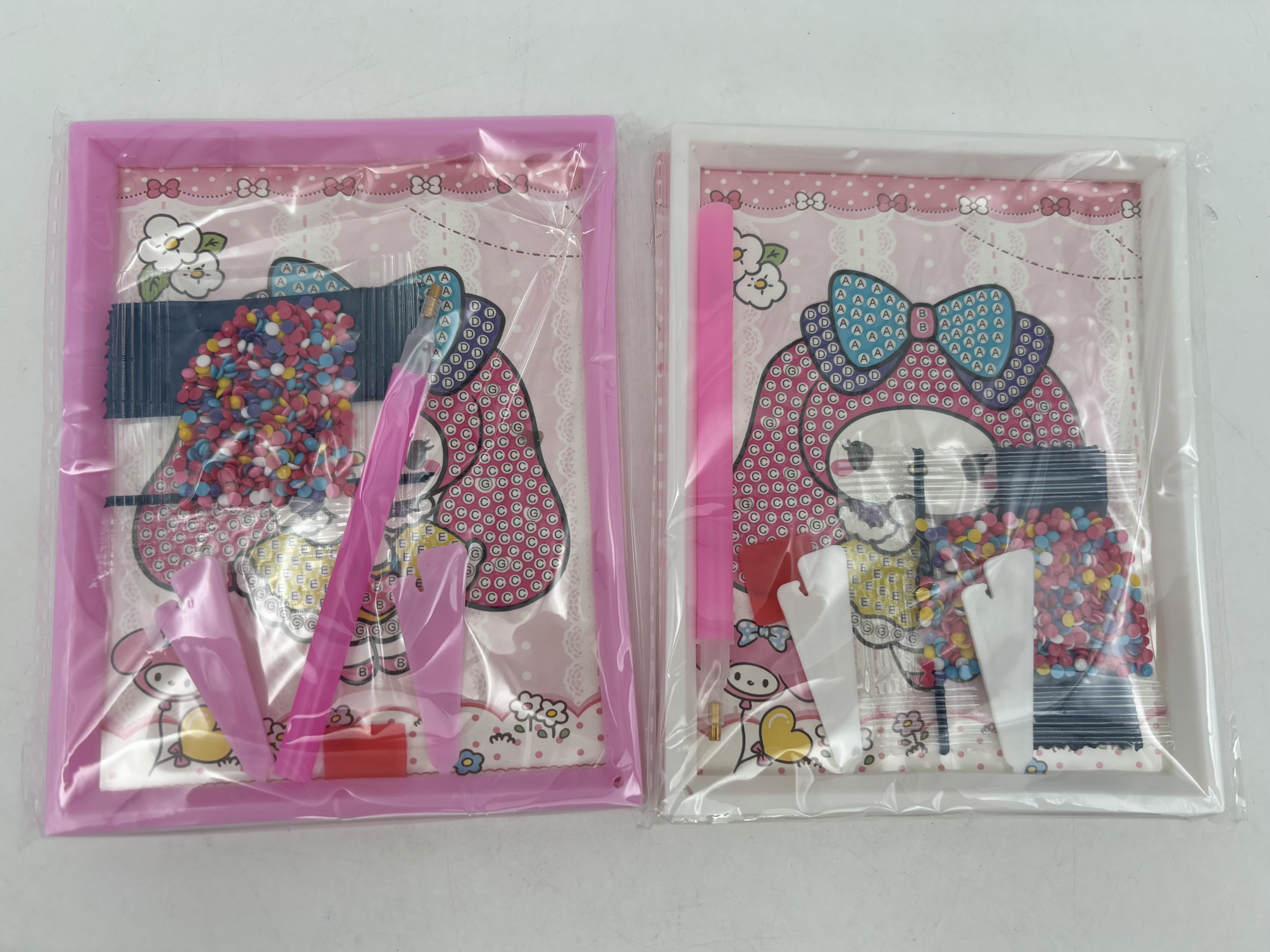 نقاشی الماسی قاب دار کوچک طرح ملودی پاپيون دار 1701