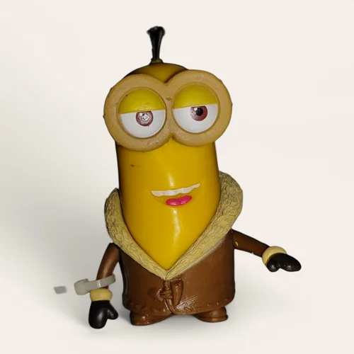 فيگور کوين با لباس زمستاني (مينيون) 10س کد3006