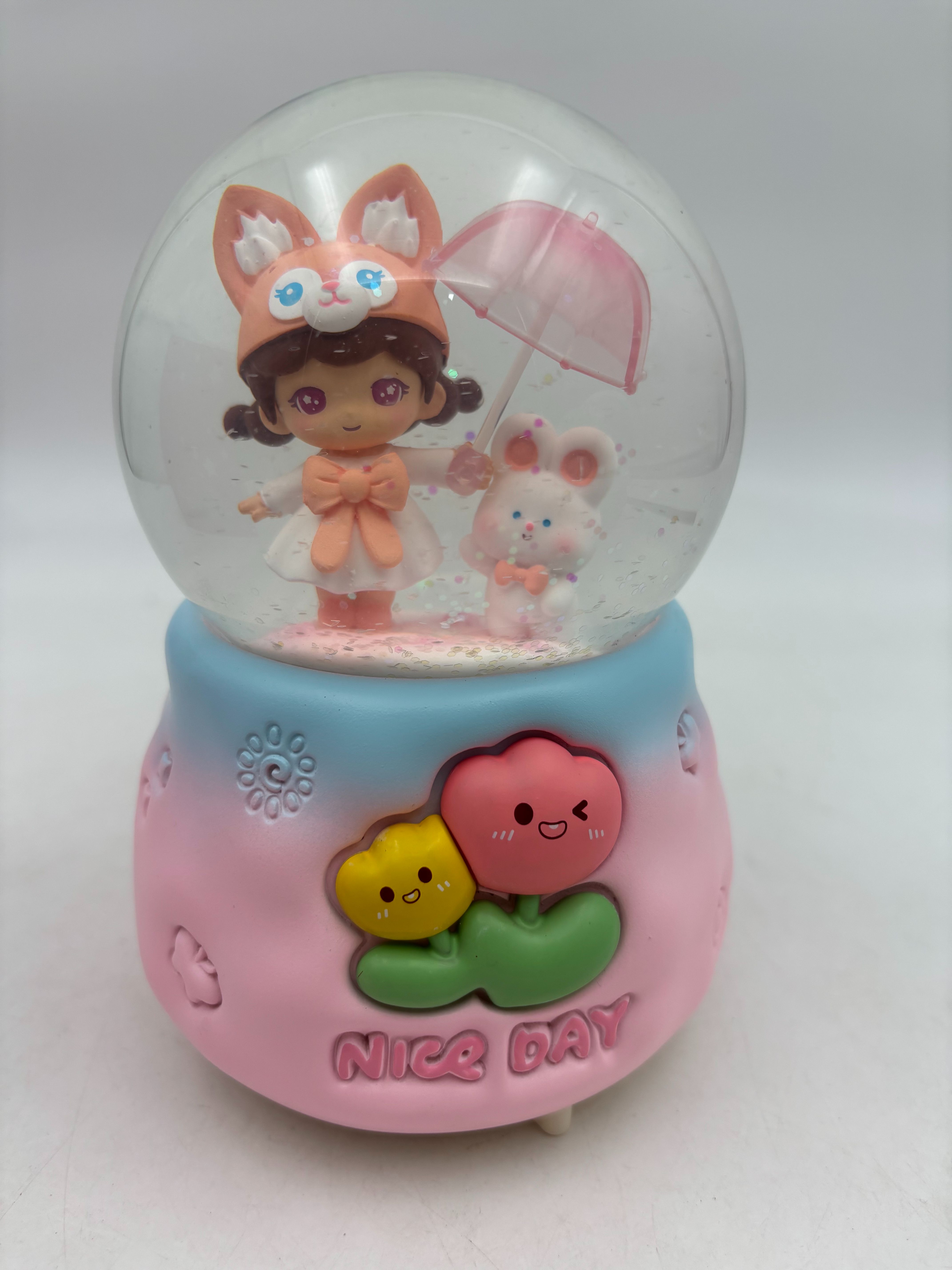 گوی پمپی بزرگ عروسک چرخان طرح دختر کلاه روباهی چتر بدست 2074