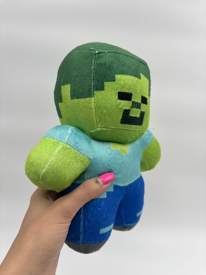 عروسک زامبی ایستاده سایز 1 ماینکرافت کد 9126