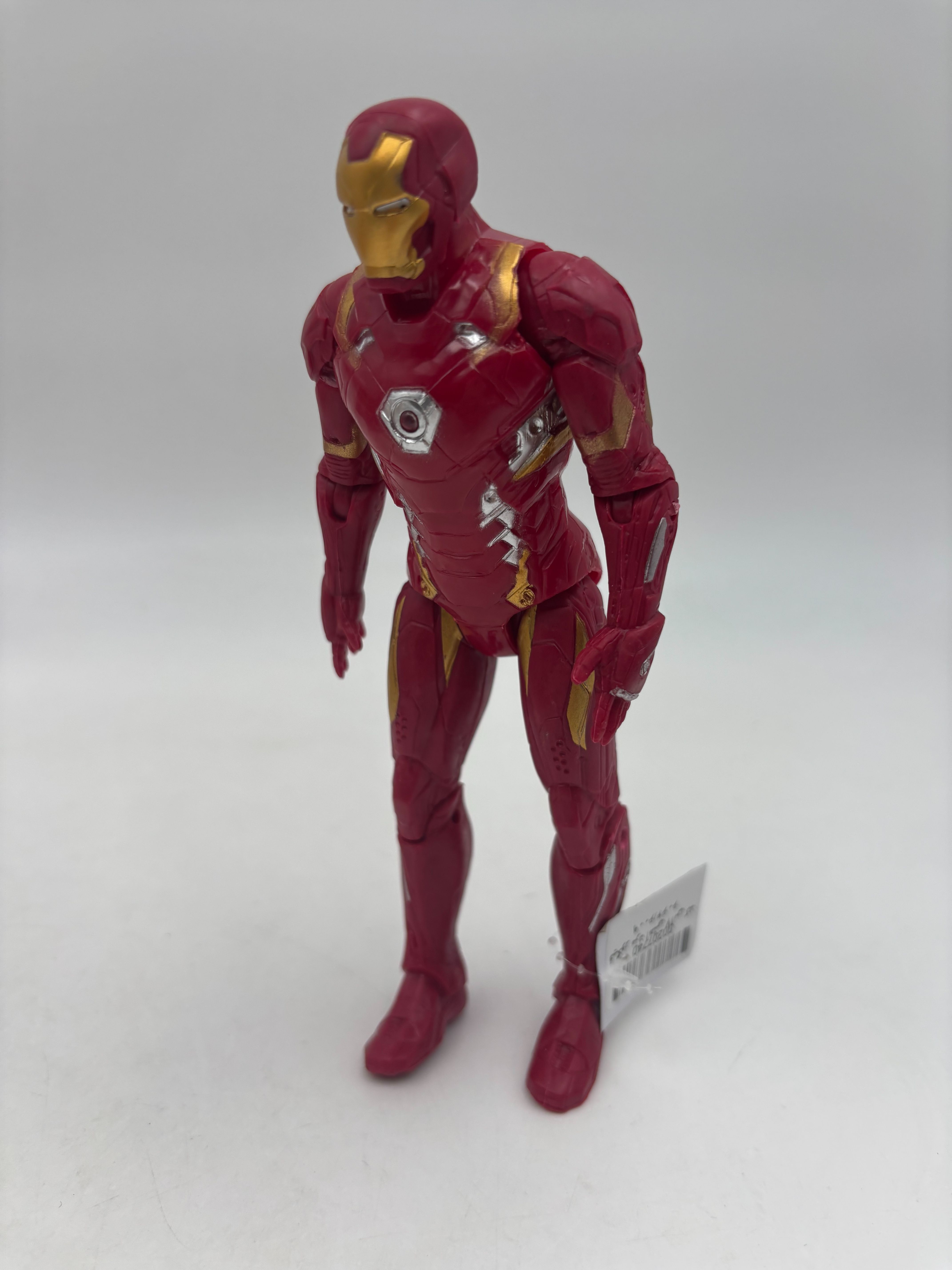 فیگور مرد آهنی 17سانتی کد 6064/6009