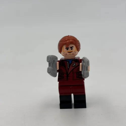 ميني فيگور لگويي استار لرد (پيتر کوئيل) با کت قرمز کد 505