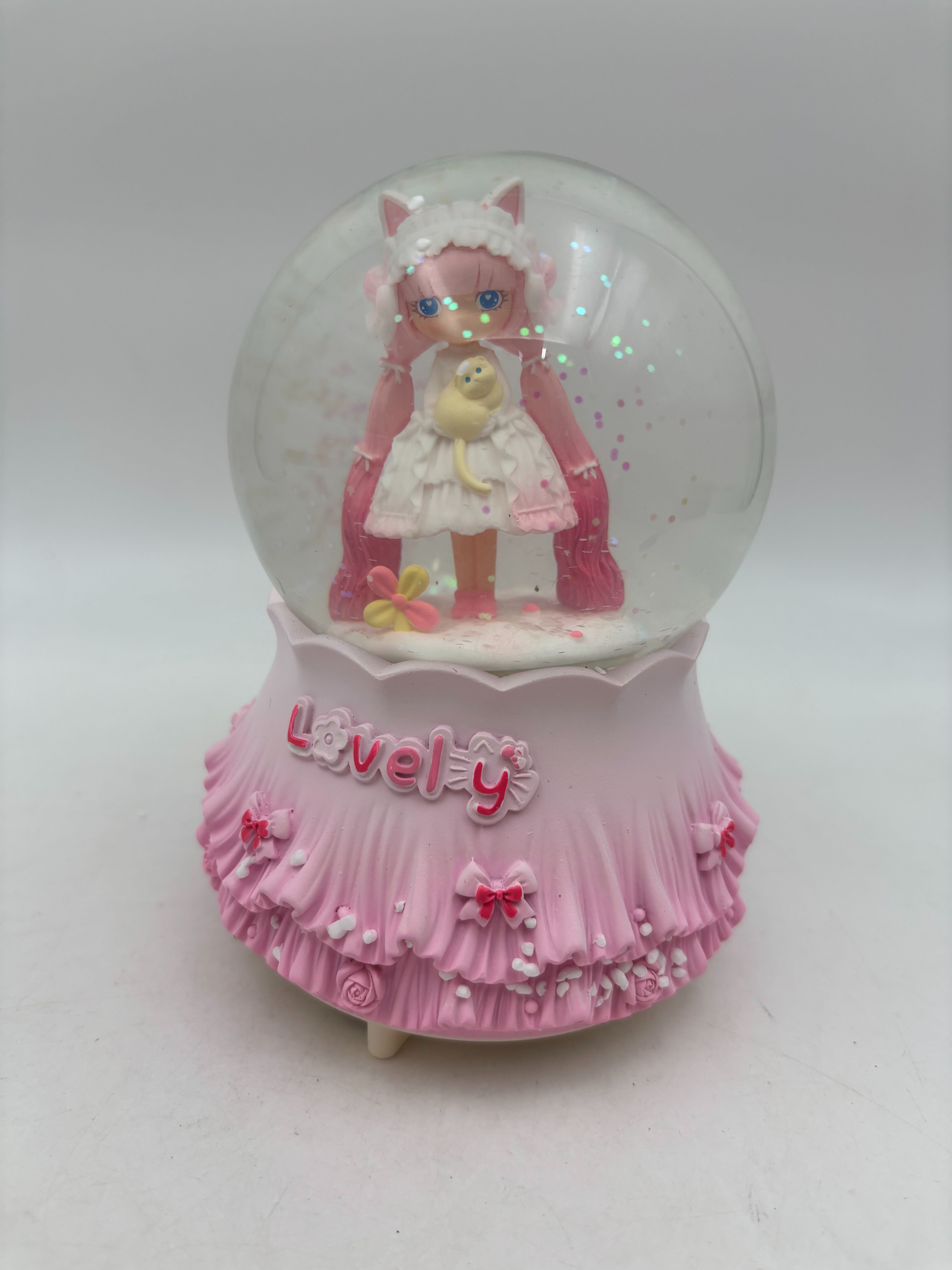 گوی پمپی بزرگ عروسک چرخان طرح دختر انیمه ای 2055