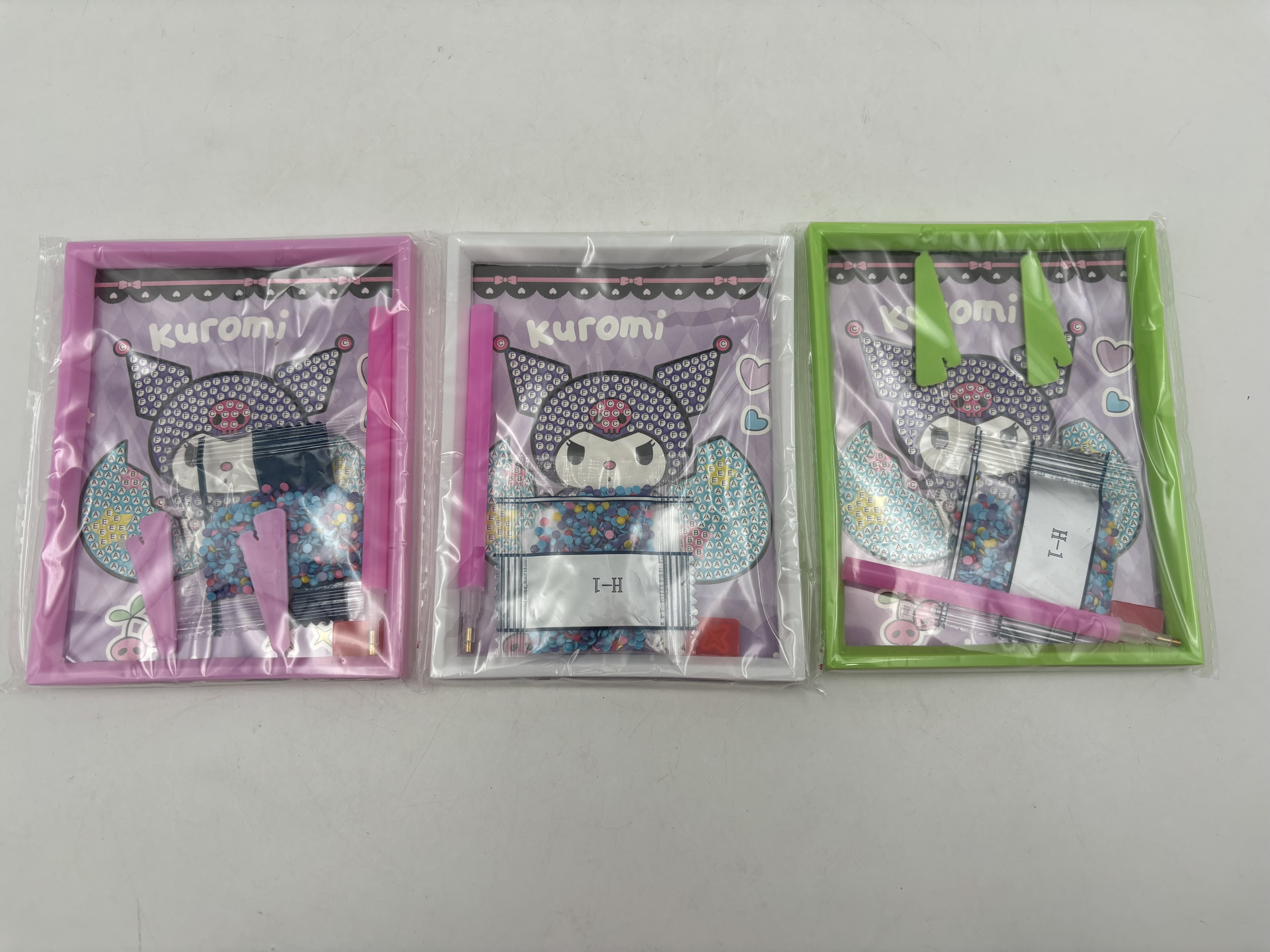 نقاشی الماسی قاب دار کوچک طرح کرومی متولد شده 1701