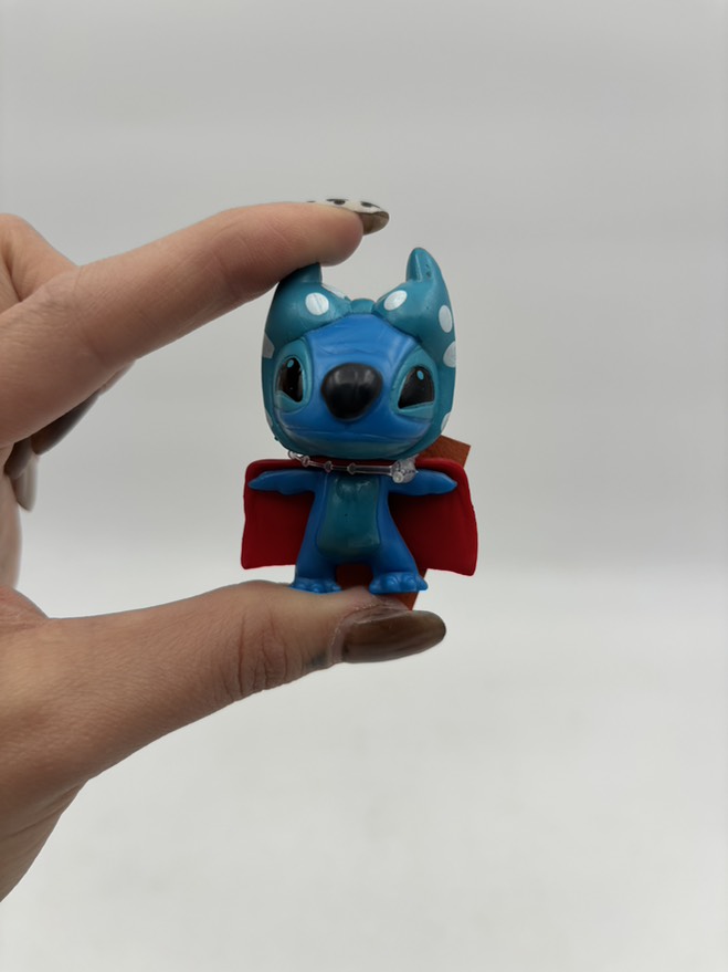 فیگور استیچ ابر قهرمان با شنل قرمز کد 3010