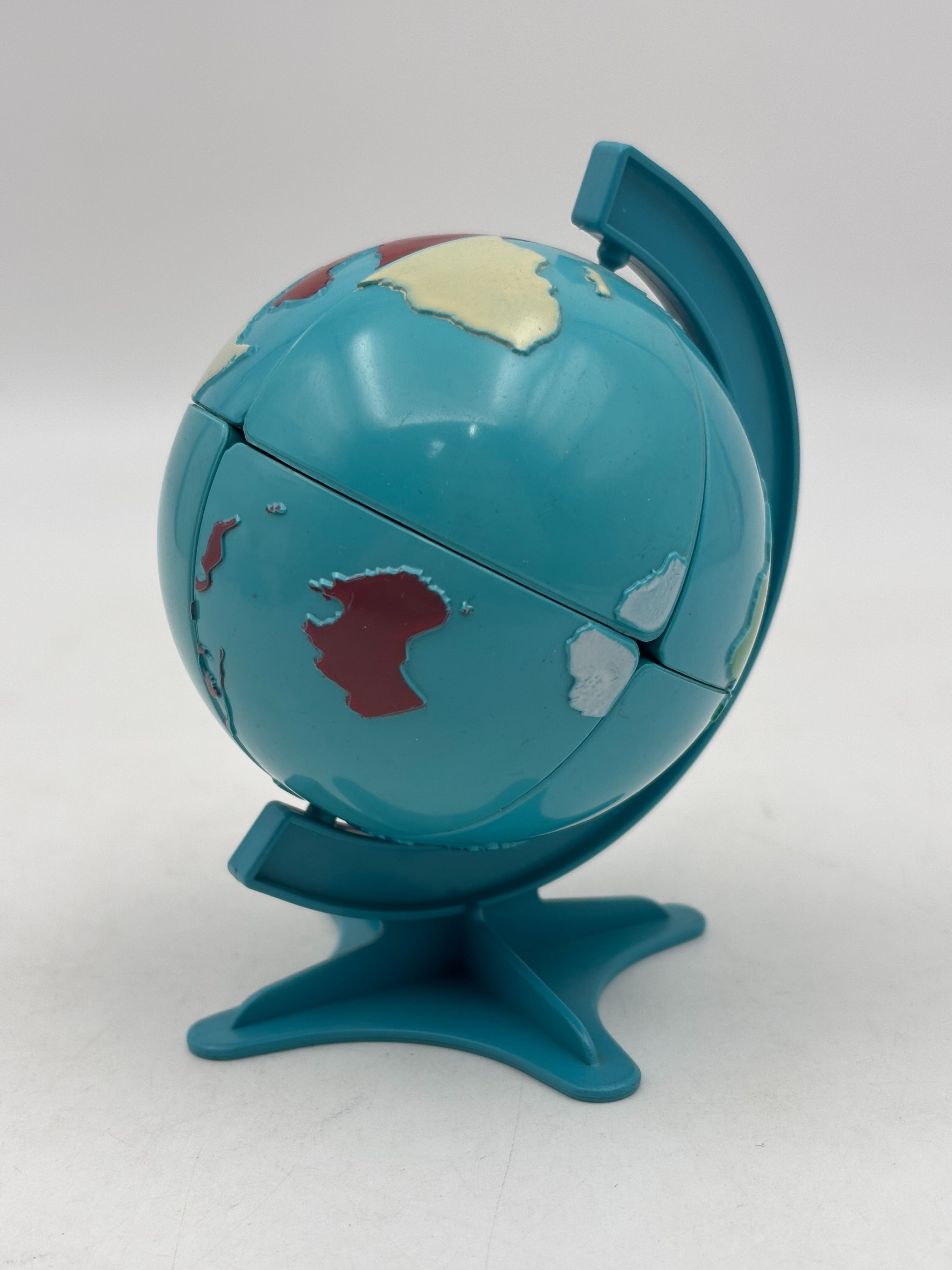 روبیک کره زمین 1886