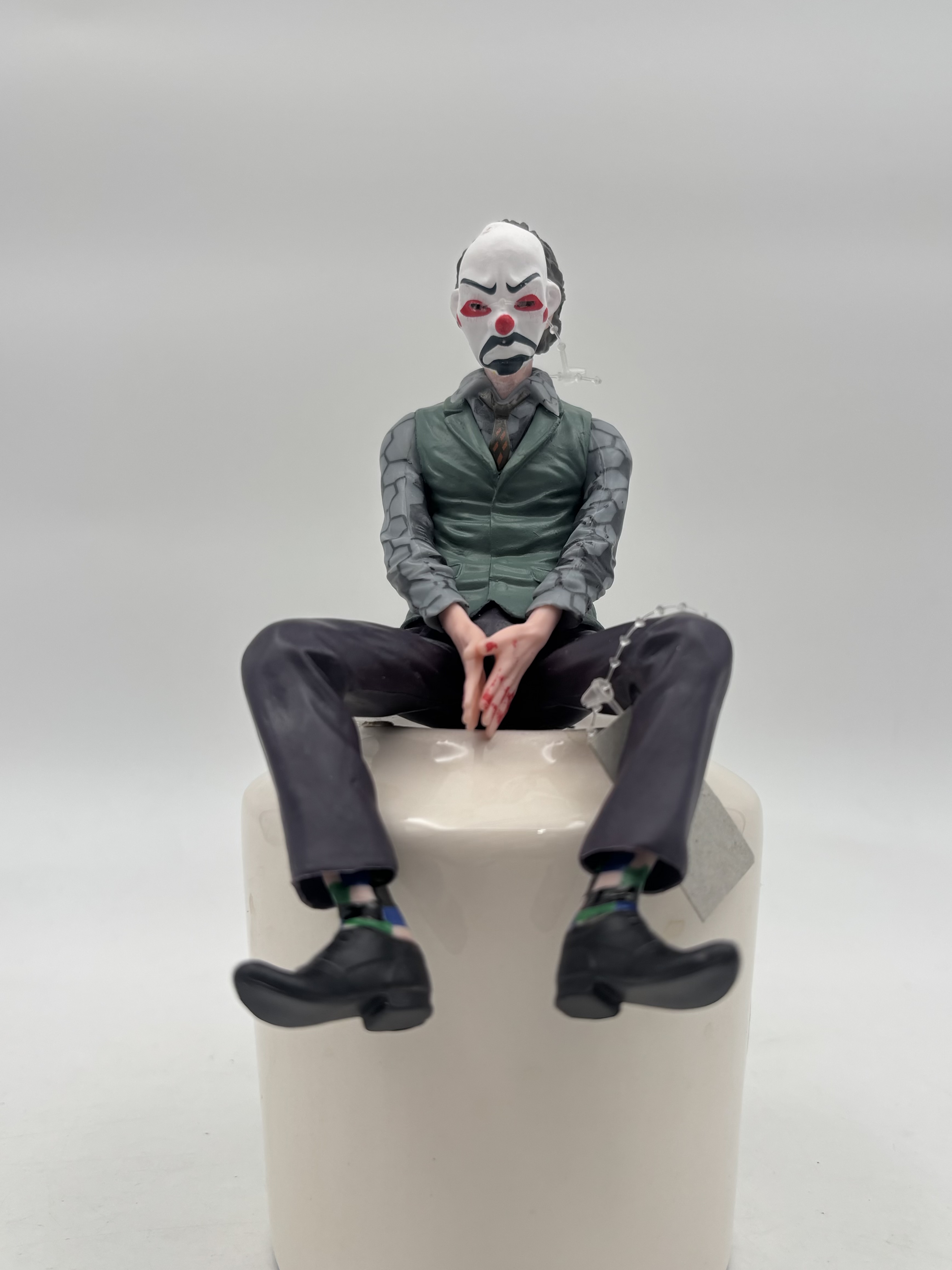 فیگور جوکر (هیث لجر) نشسته با ماسک 15سانتی