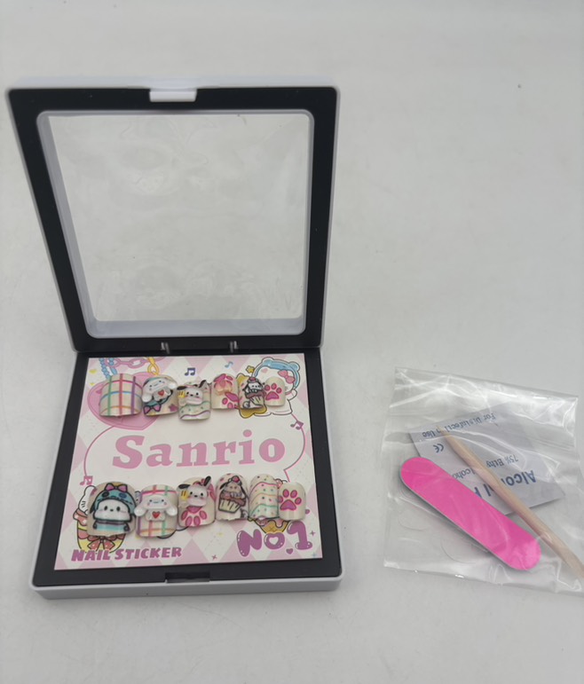 ست ناخن مصنوعی برجسته کیتی سری 3 کد3133