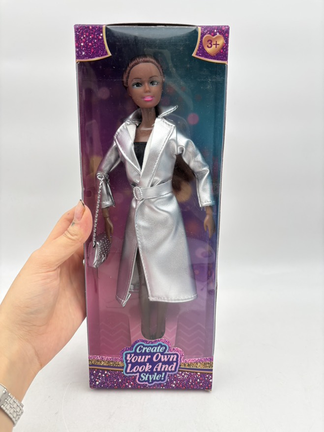 باربی آفریقایی تمام مفصل پالتو چرم نقره ای 628