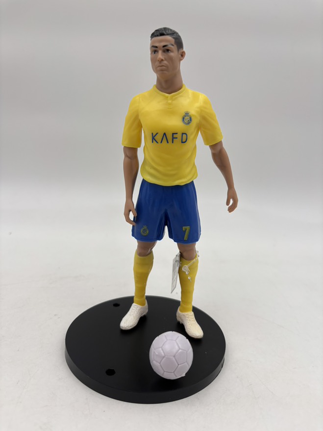 فیگور رونالدو با لباس تیم النصر ایستاده 19سانتی کد 605/5
