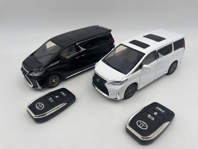 ماشین فلزی ون ریموت دار لکسوس LM سایز1/24 کد 9111/4