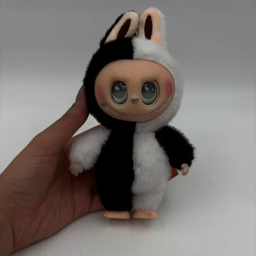 لبوبو آنجل سياه و سفيد دم دار بال سفيد کد 42