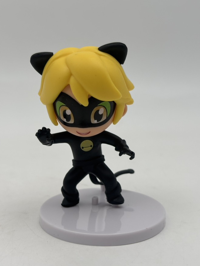 فیگور کت نوآر (گربه سیاه) (دختر کفشدوزکی) کد9514