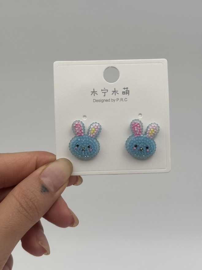 گوشواره فانتزی خرگوش کریستالی آبی کد 2205