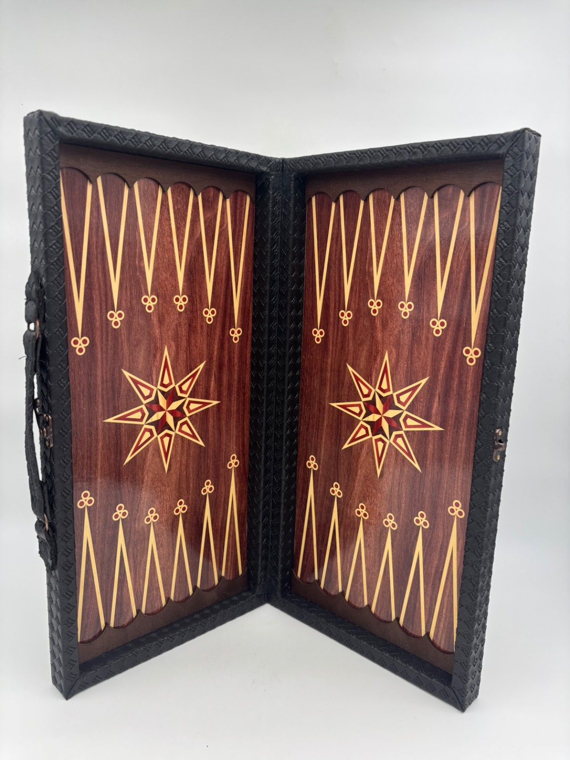 تخته نرد چرم طرح داخل ستاره هشت پر (کلاسیک مینیمال) (بدون مهره) کد 9937